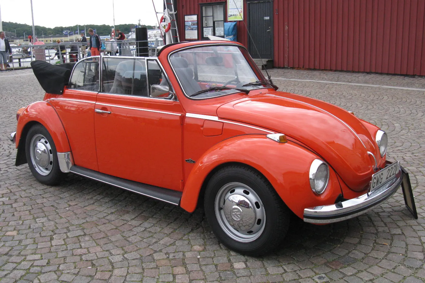 1977 Volkswagen Beetle in Red