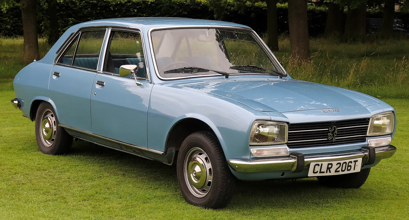 1978 Peugeot 504 in Pale blue