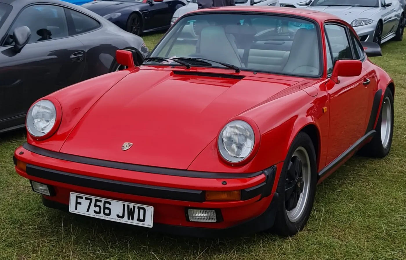 1986 Porsche 911 in Guards red
