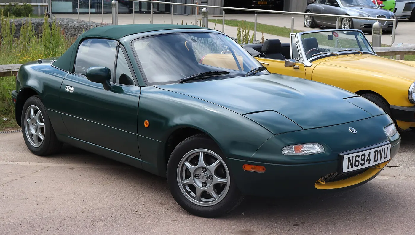 1990 Mazda MX-5 in British racing green