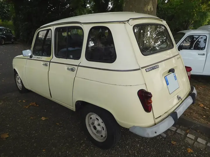 1982 Renault 4 in Cream