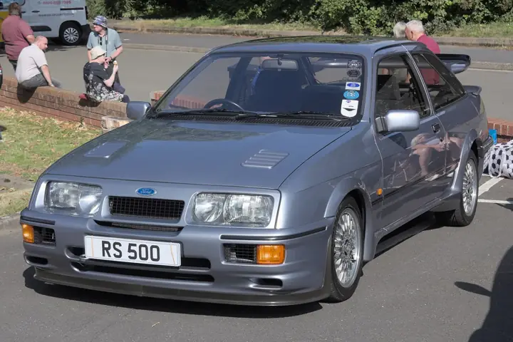 1987 Ford Sierra in Moonstone blue