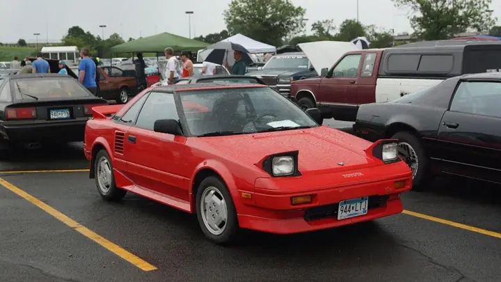 1987 Toyota MR2 in Signal red